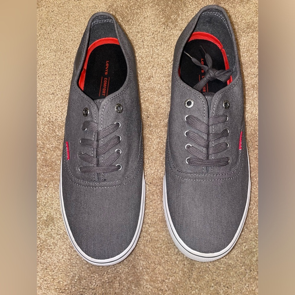 Levi's Men's Charcoal Sneakers/shoes